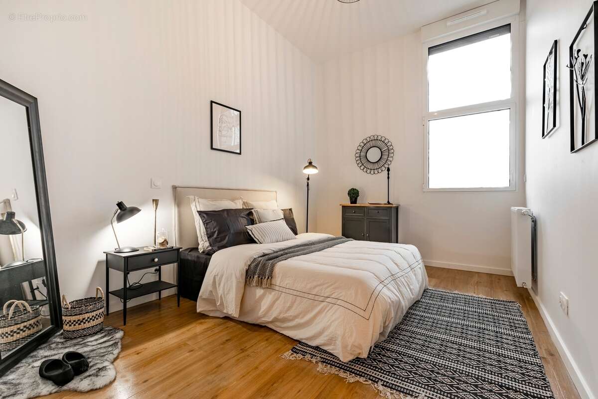 Reflet à Plombieres Les Dijon