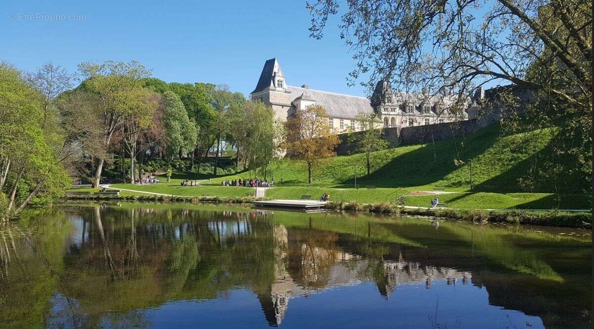 Chateaubriant - villa des lices - libre à Chateaubriant