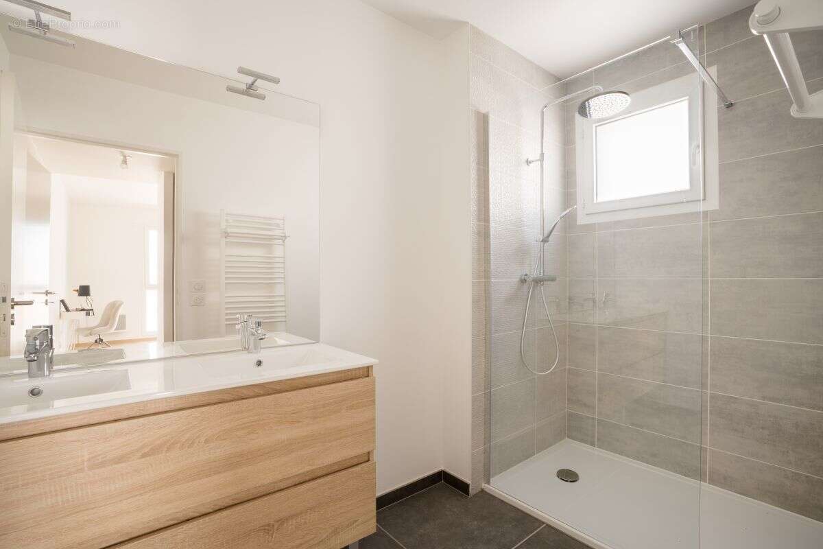 Villas andromede à Artigues Pres Bordeaux