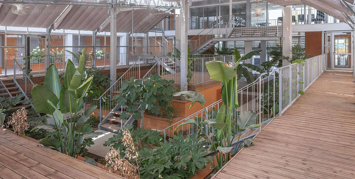 Happy à Cesson Sevigne