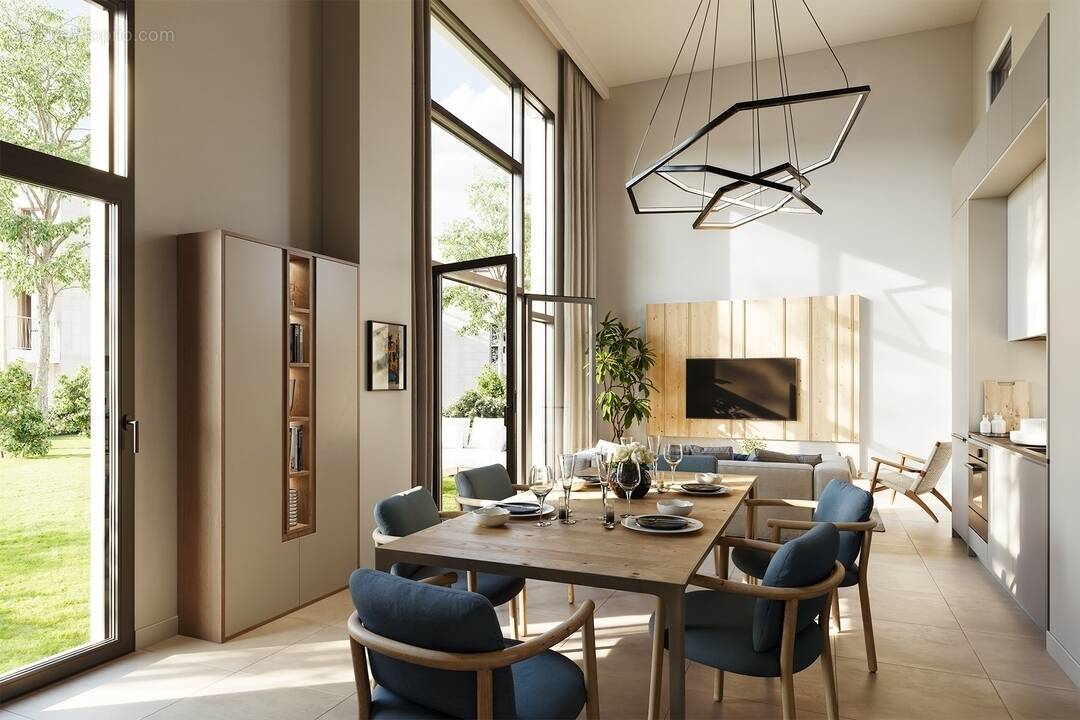 Lancement antibes duplex à Antibes