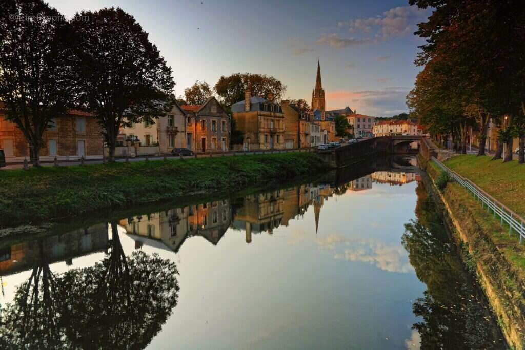 Les hauts de fontenay à Fontenay Le Comte