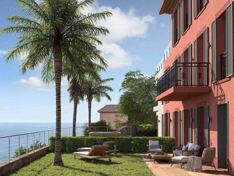 Théoule-sur-mer résidence de prestige avec vue mer panoramique à Theoule Sur Mer