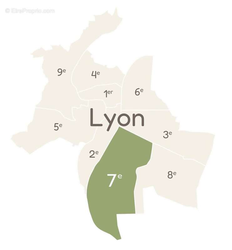 Wood line à Lyon 7e Arrondissement