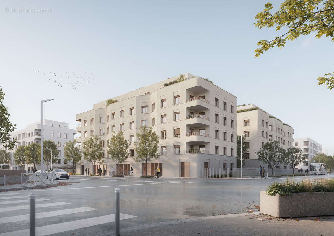 Nova à Bron