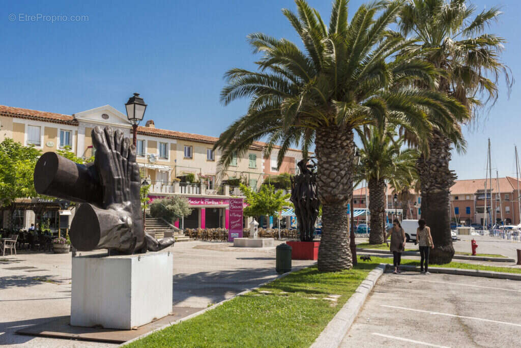 Esprit marina à Port De Bouc