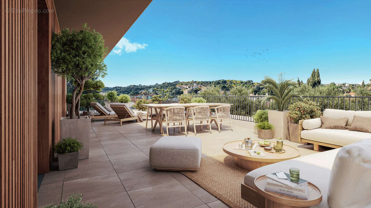 Cannes à quelques minutes à vélo des plages du midi à Cannes