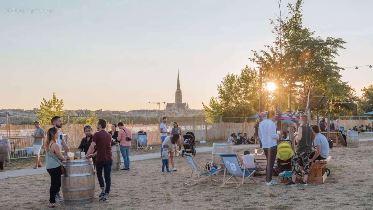 Home à Bordeaux