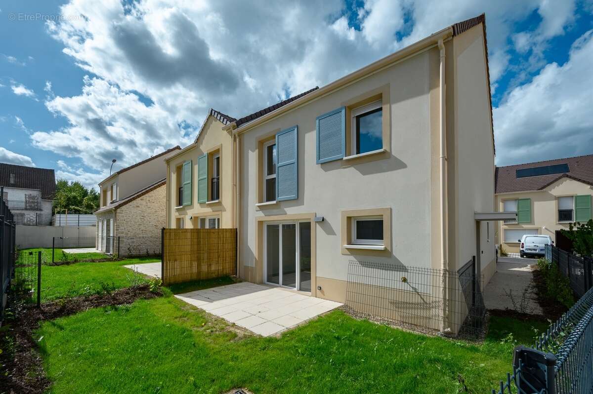 Le clos du bois 1 et 2 à Andilly