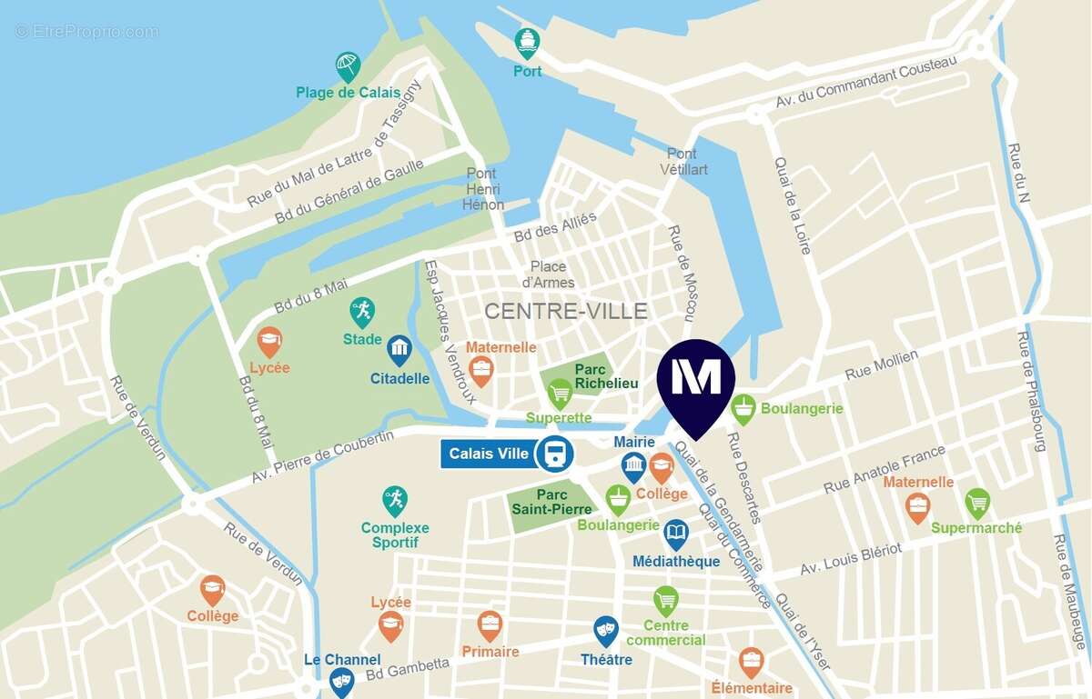 Le quai des six à Calais