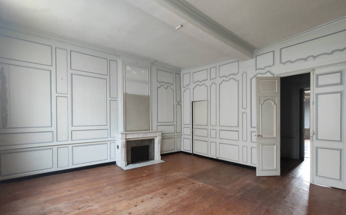 Saintes réhabilitation au coeur du centre historique à Saintes