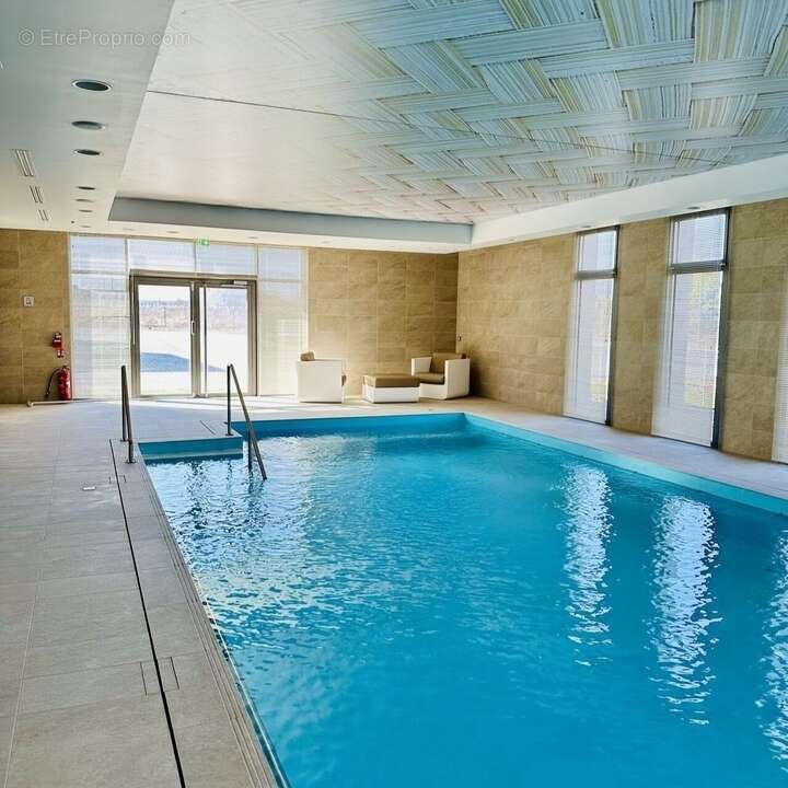 La plume de samara à Amiens