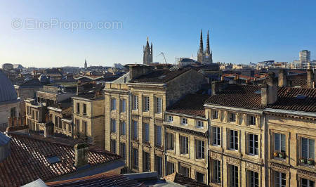 Bordeaux réhabilitation quartier du grand-théâtre à Bordeaux