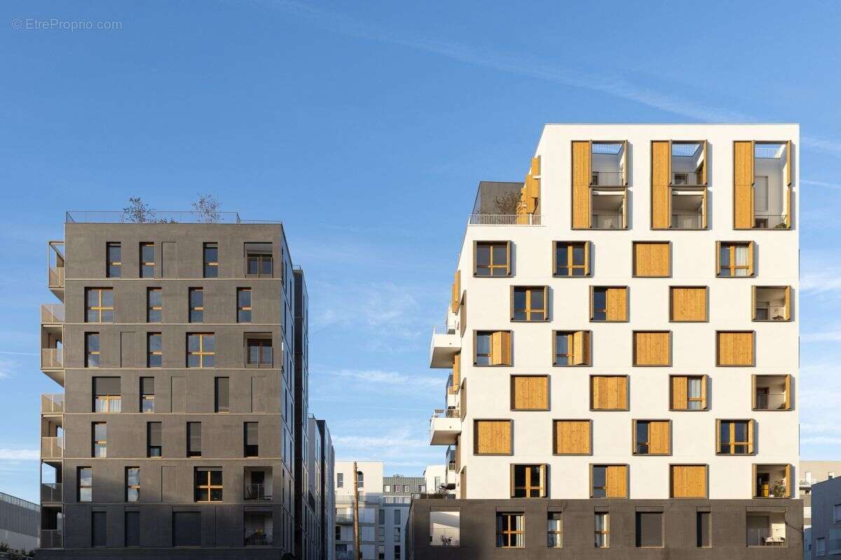 La place - ardoines à Vitry Sur Seine