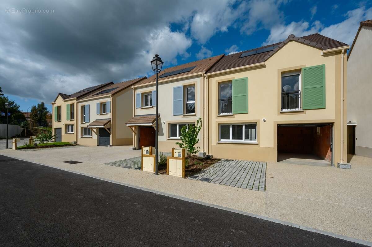 Le clos du bois 1 et 2 à Andilly