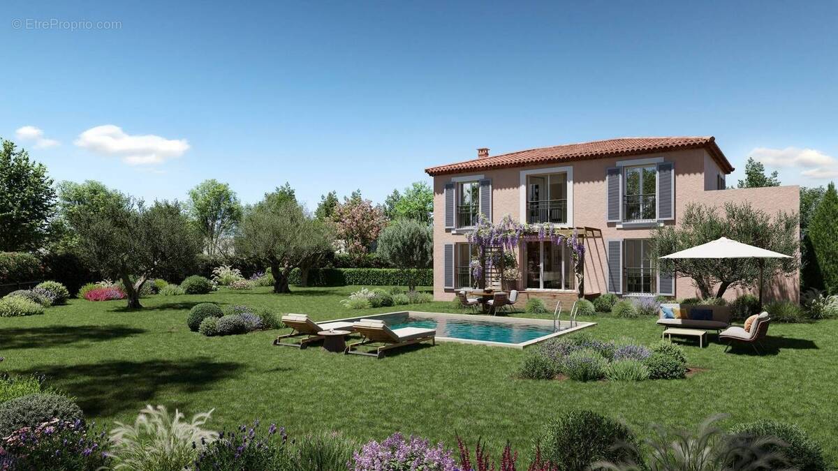 Antibes   villas a 2 mn du bord de mer à Antibes