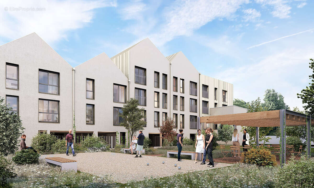 Louviers à 300 mètres de la place ernest thorel à Louviers