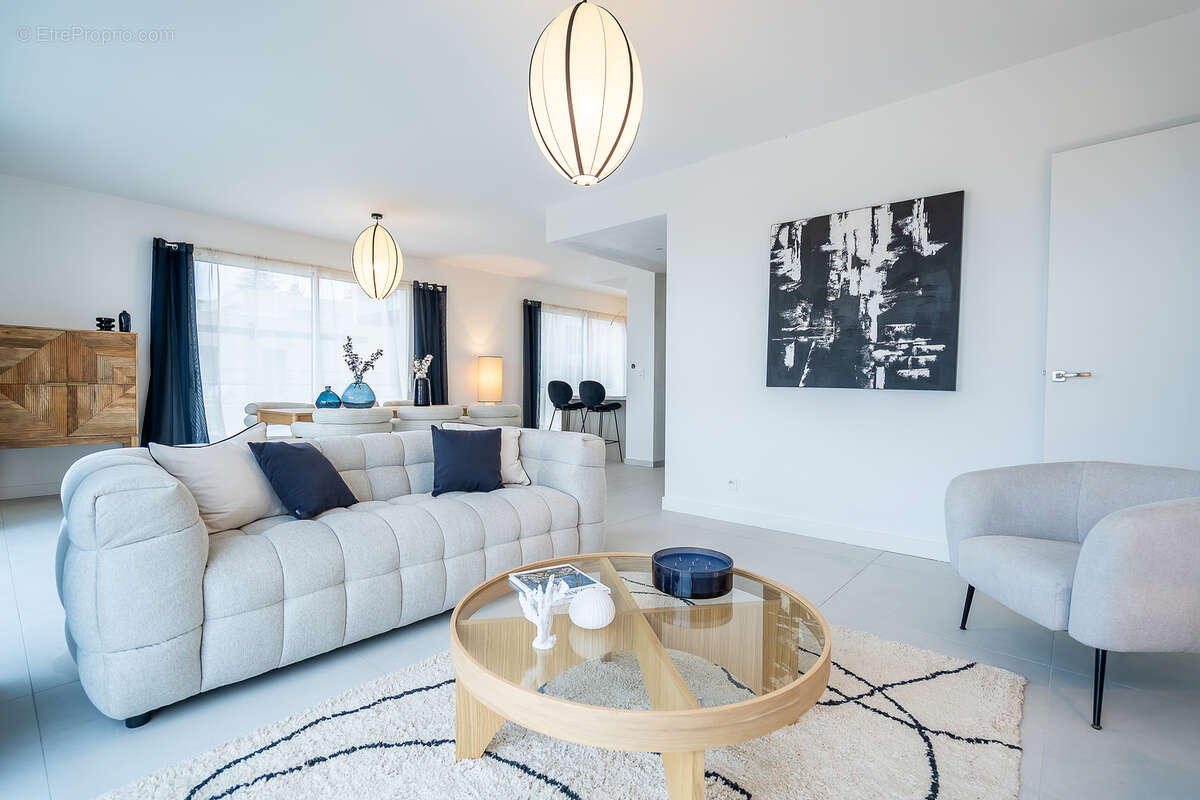 Contemplation à St Didier Au Mont D Or