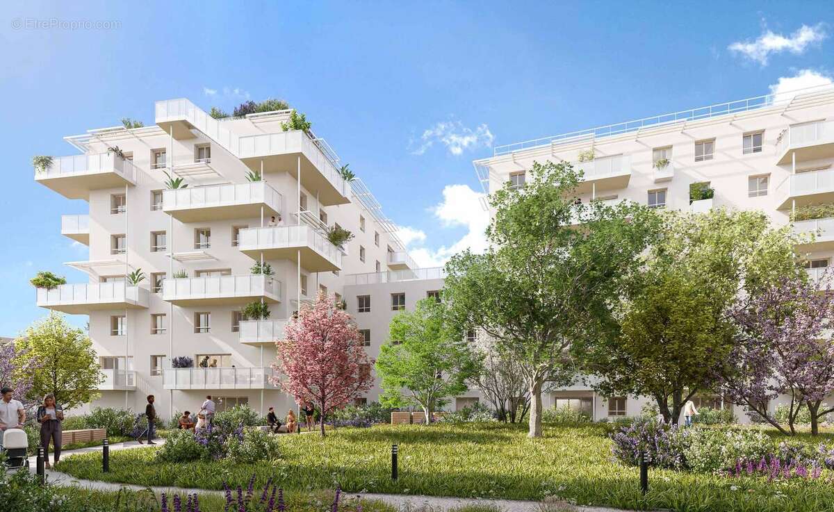Hypnose - quartier des hirondelles à Annecy