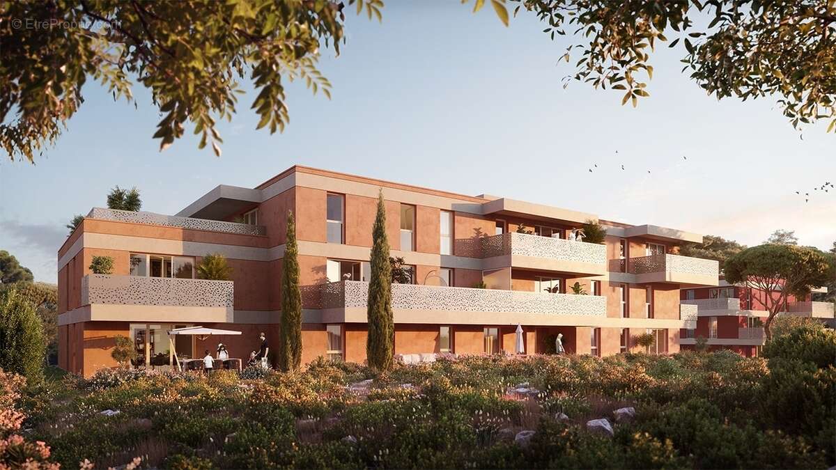 T4 terrasse frejus à Frejus