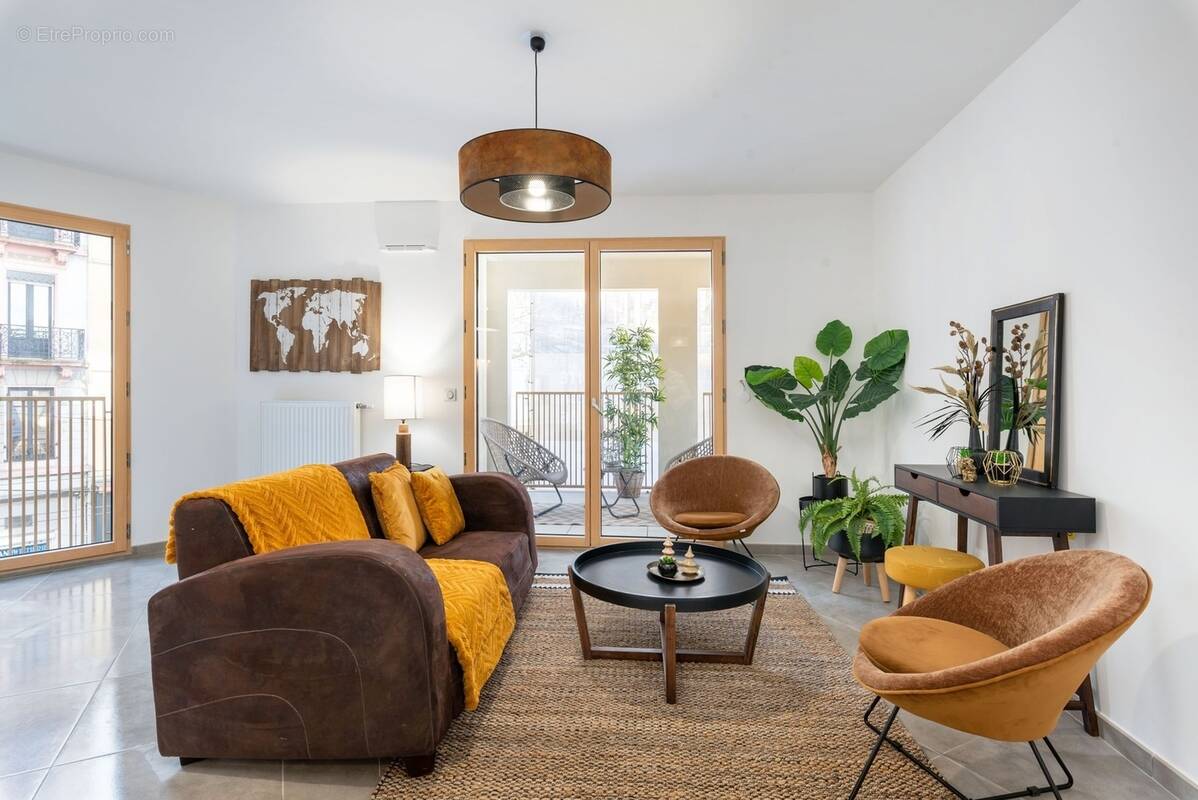 Résidence intervalle à Ste Foy Les Lyon