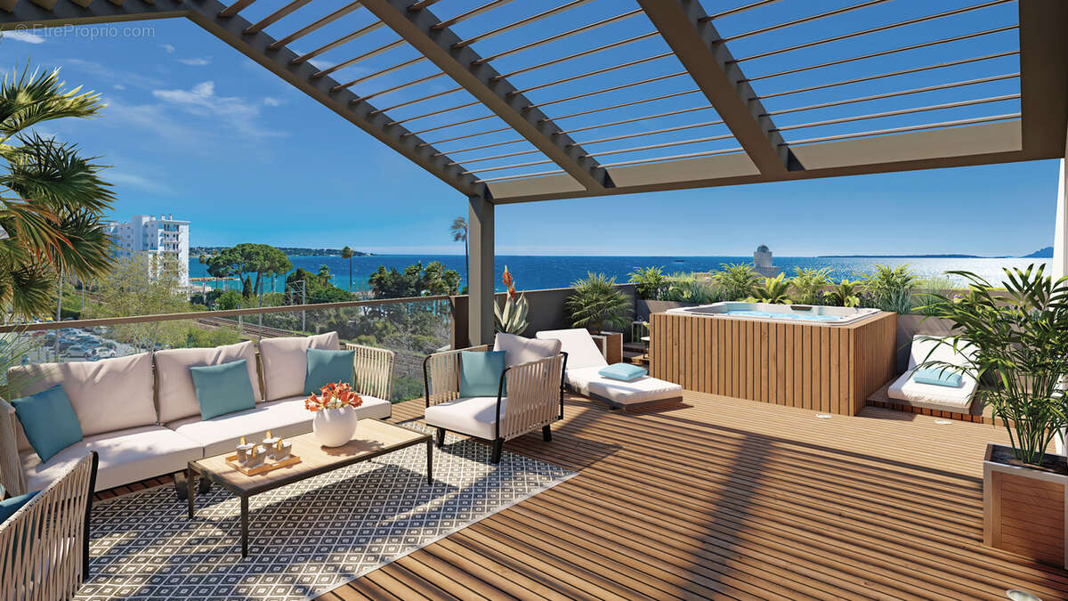 Antibes juan-les-pins intimiste avec accès direct à la plage à Antibes