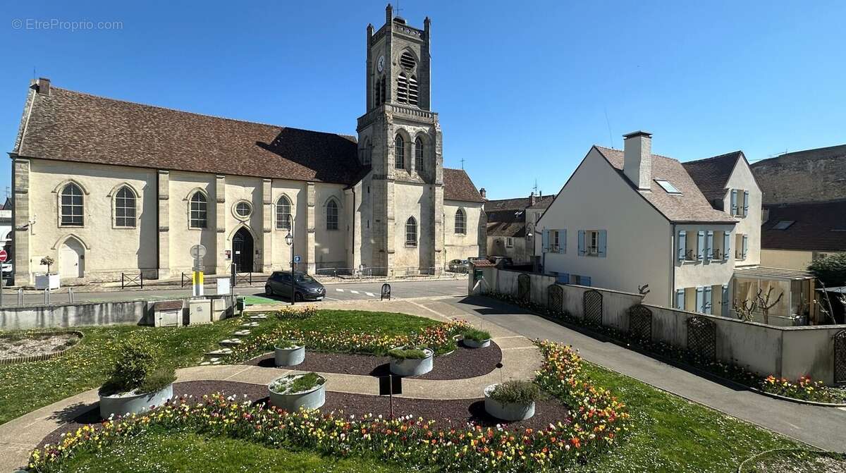 Villa louis-alexandre à Neauphle Le Chateau