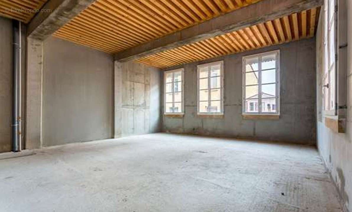 Nouveaute ecusson à Montpellier