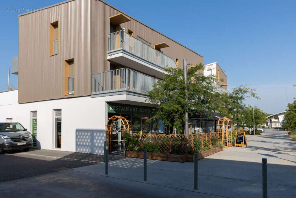 Les terrasses de la victoire à Ambares Et Lagrave