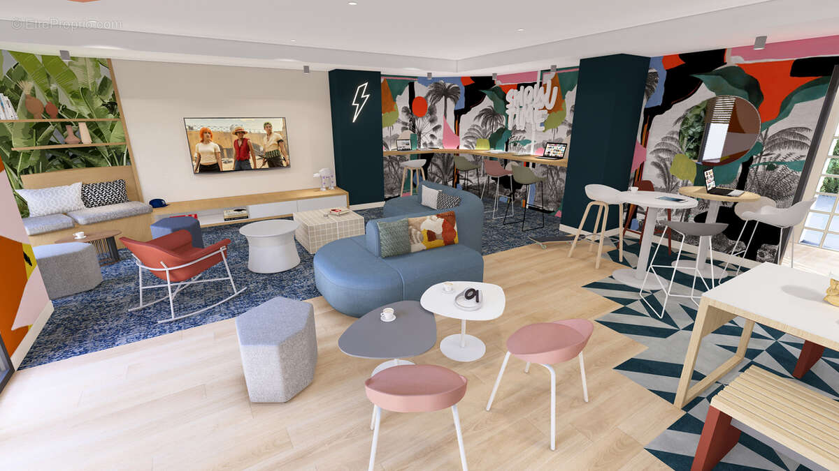 Studently toulouse saint-cyprien à Toulouse