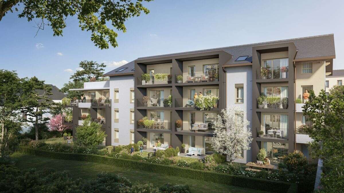 Coeur la vela à Cranves Sales